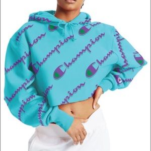 🆕 Champion Cropped Hoodie